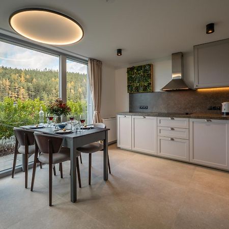 Apartment Landkind Sistrans Luaran gambar