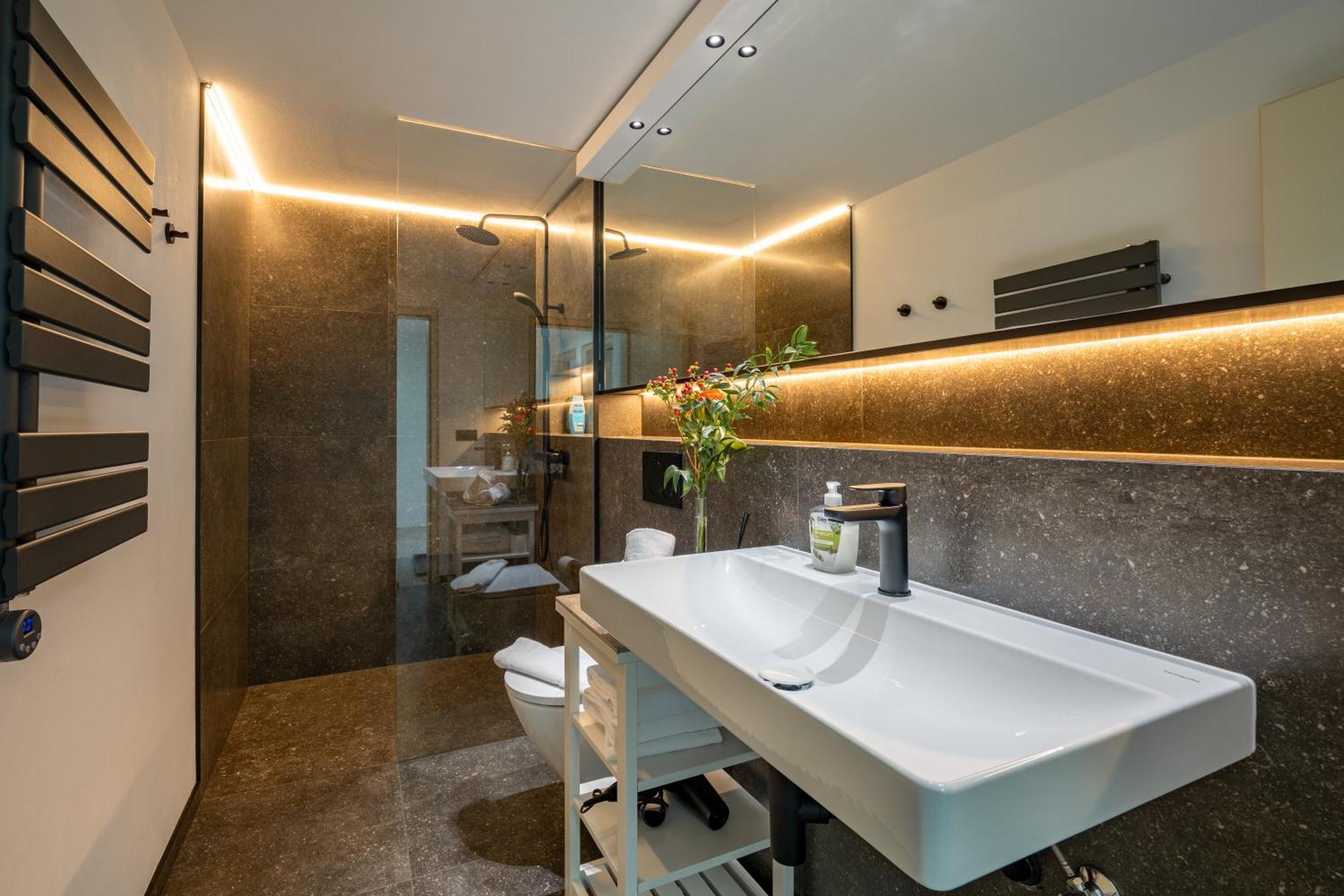 Apartment Landkind Sistrans Luaran gambar